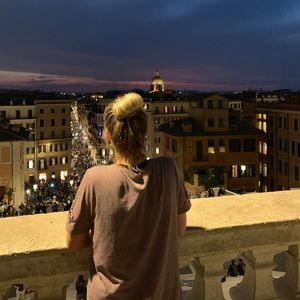 Meet your Posher, Kendra